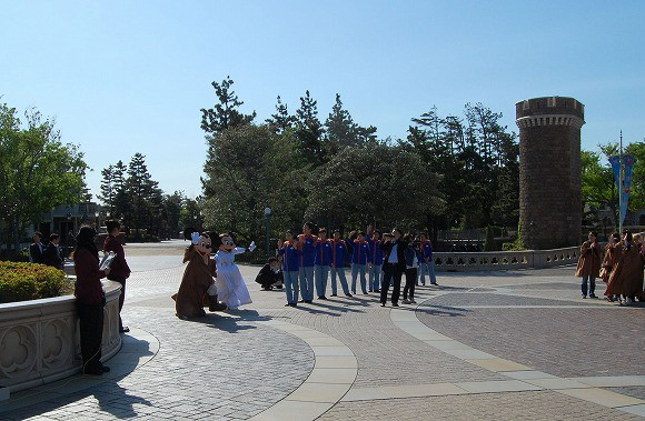 Star Wars Takes Over Tokyo Disneyland to Celebrate Reopening of Star Tours8